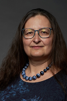 dr hab. Ewa Pawelec, prof. UO, Instytut Fizyki UO